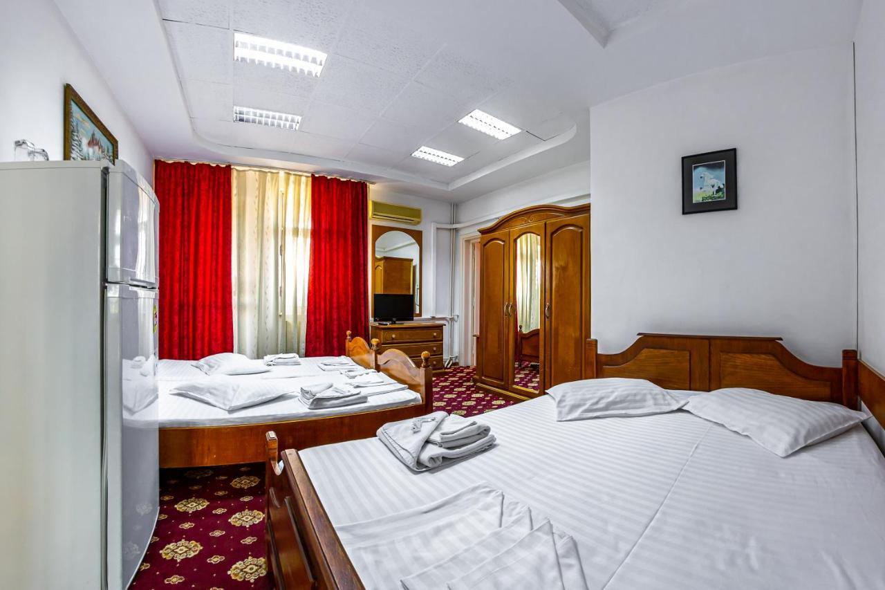 Motel Dasiana Targu Jiu Exterior photo